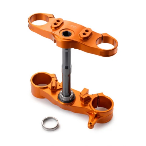 TRIPLE CLAMP ASSEMBLY