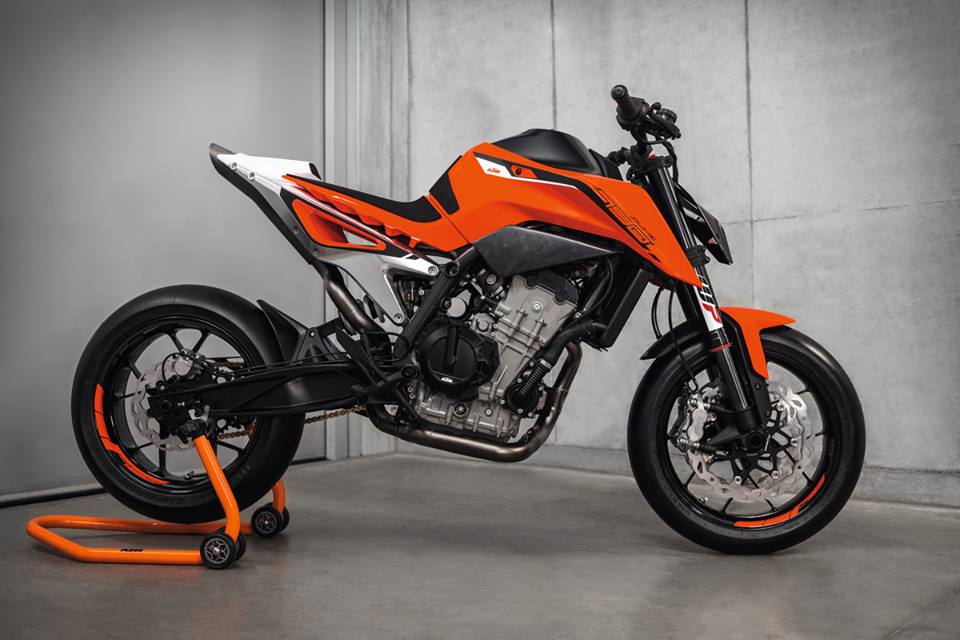 KTM 790 Duke 2021